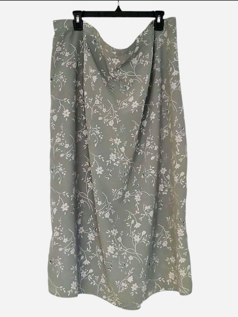 No Brand Tag Size 26-28 Skirt Cream Floral Dark Highlights On Sage